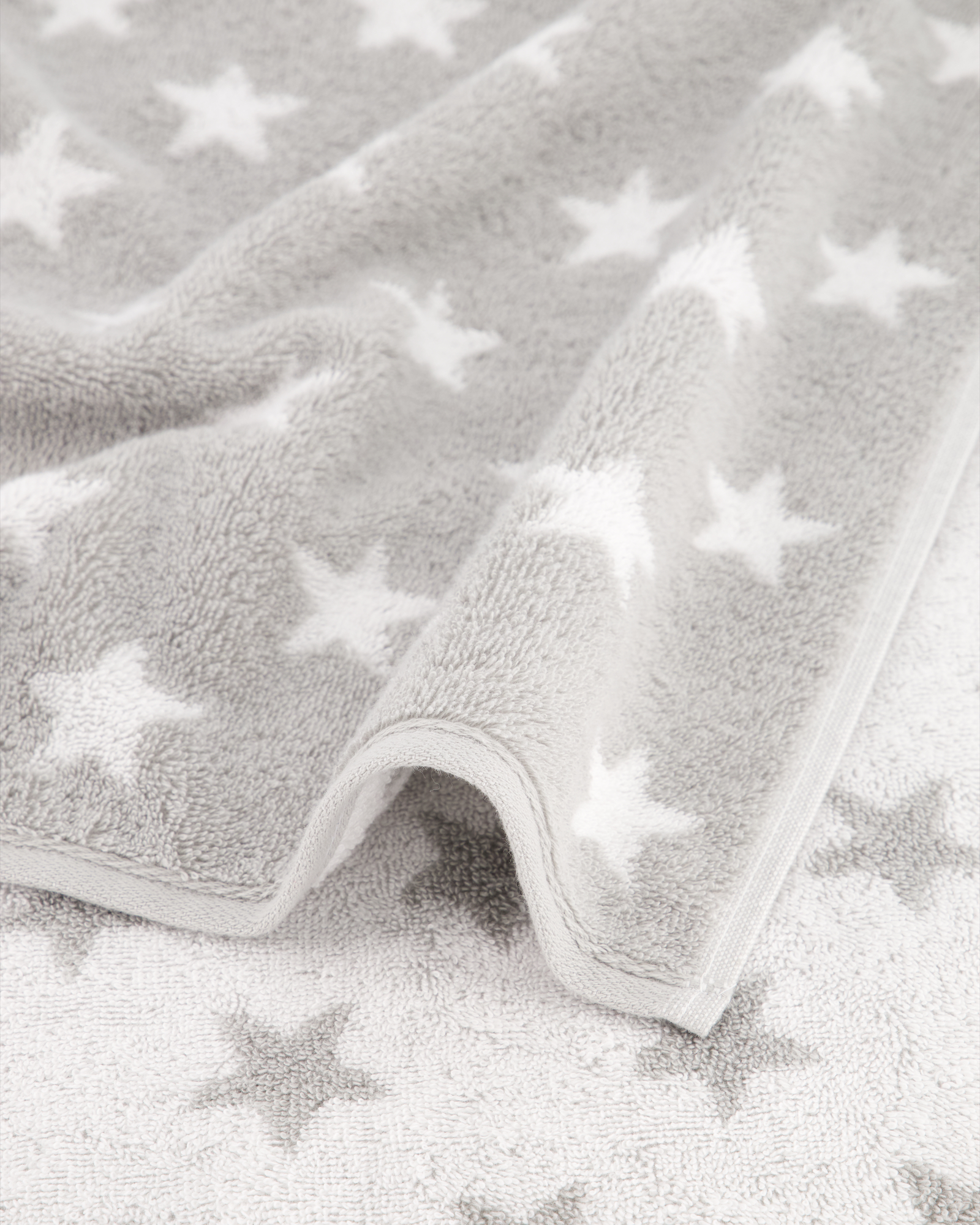 Cawö Handtücher NEW STARS Sterne klein 6261 platin/weiß - 76