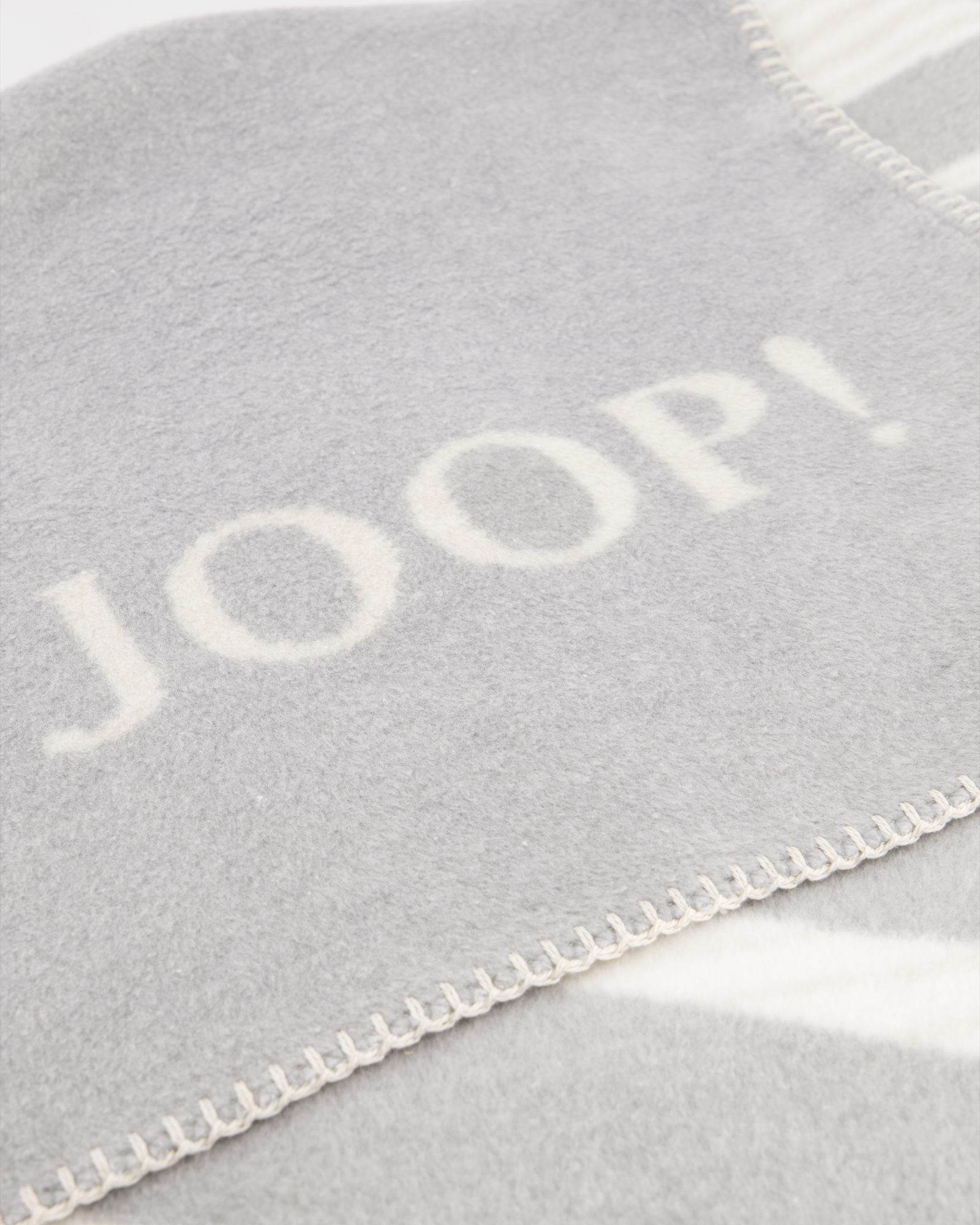 JOOP! Wohndecken Leaf Stein - 150x200 cm