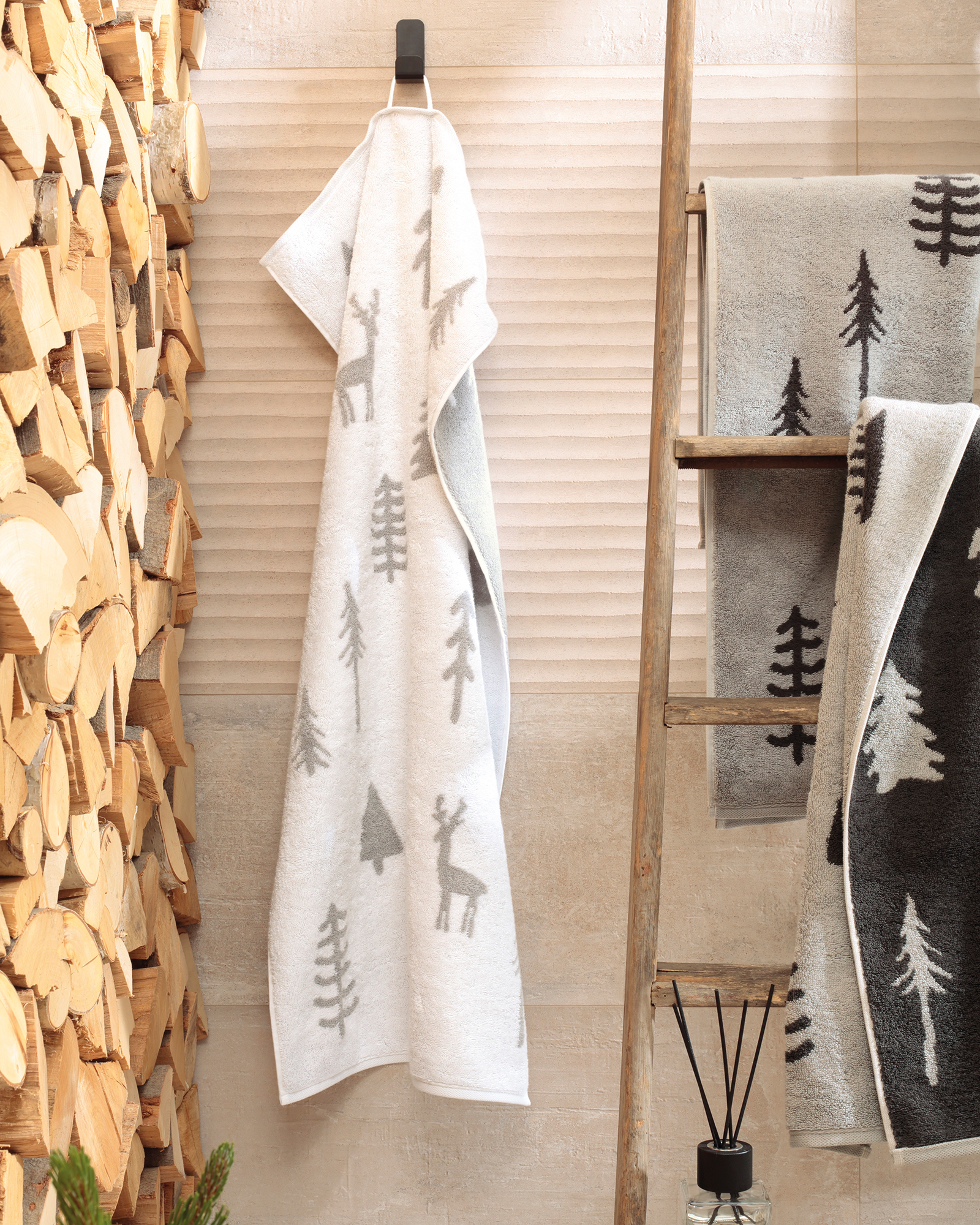 Cawö Handtücher WINTER EDITION Tannen 6273 platin/basalt - 70
