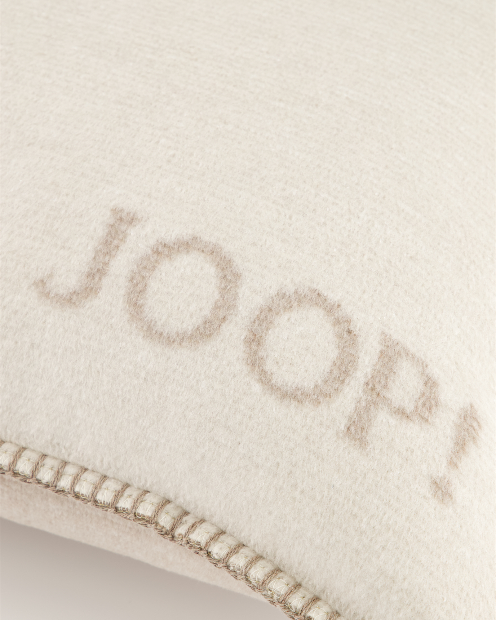 JOOP! Kissenhülle Melange-Doubleface - Größe: 50x50 cm - Farbe: Natur-Sand