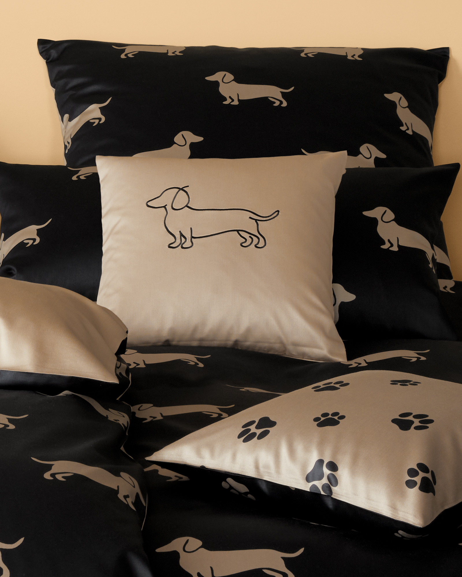 elegante Kissenbezüge WE LOVE DOGS Companion 24542 Schwarz-Beige - 9 - Kissen 40x80 cm