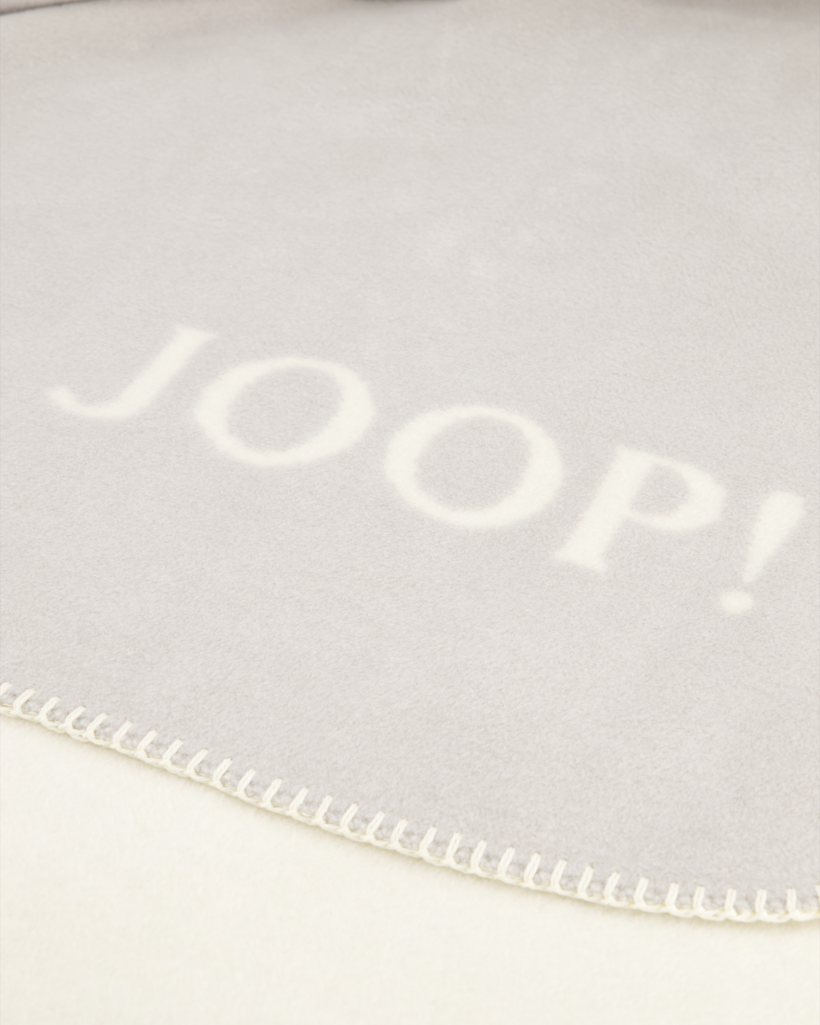 JOOP! Wohndecke Uni-Doubleface - Größe: 150x200 cm - Farbe: Rauch-Ecru