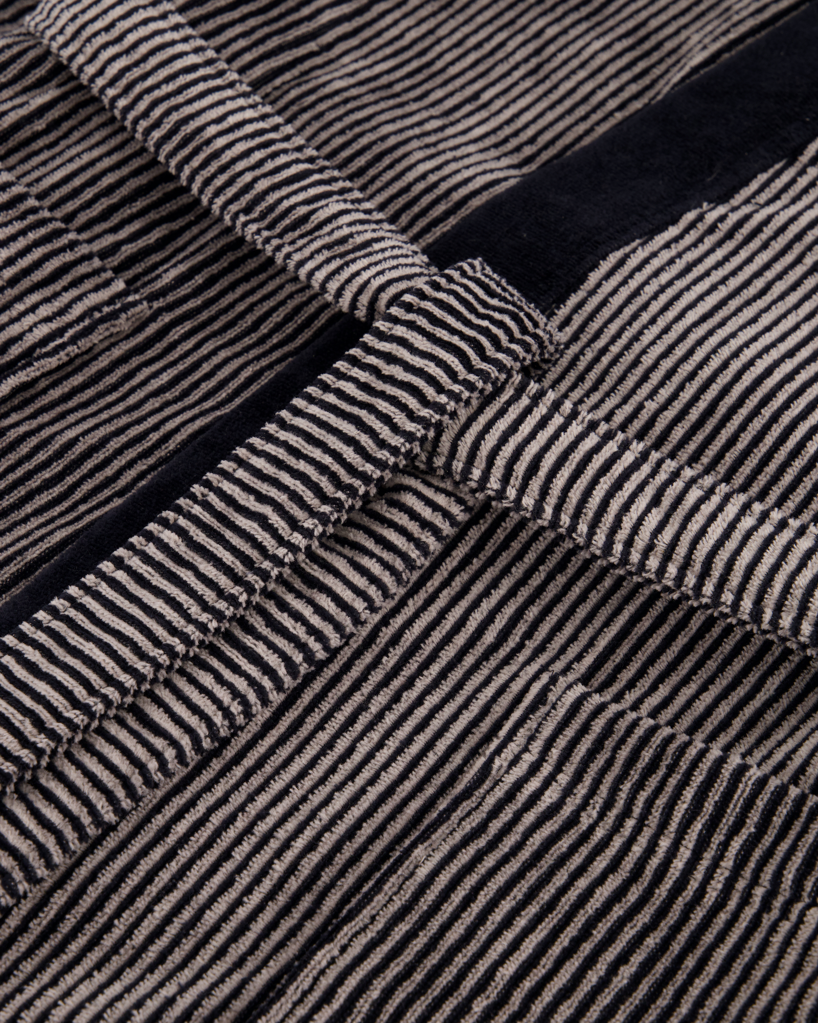 Cawö Bademäntel Herren Kimono Luxury Home 5840 natur-schwarz - 97