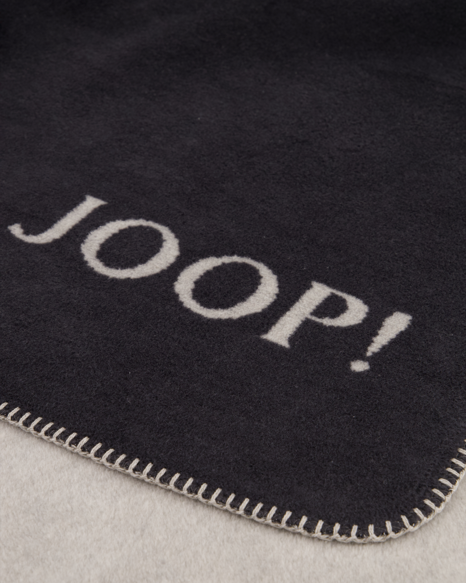JOOP! Wohndecke Uni-Doubleface - Größe: 150x200 cm - Farbe: Anthrazit-Ash