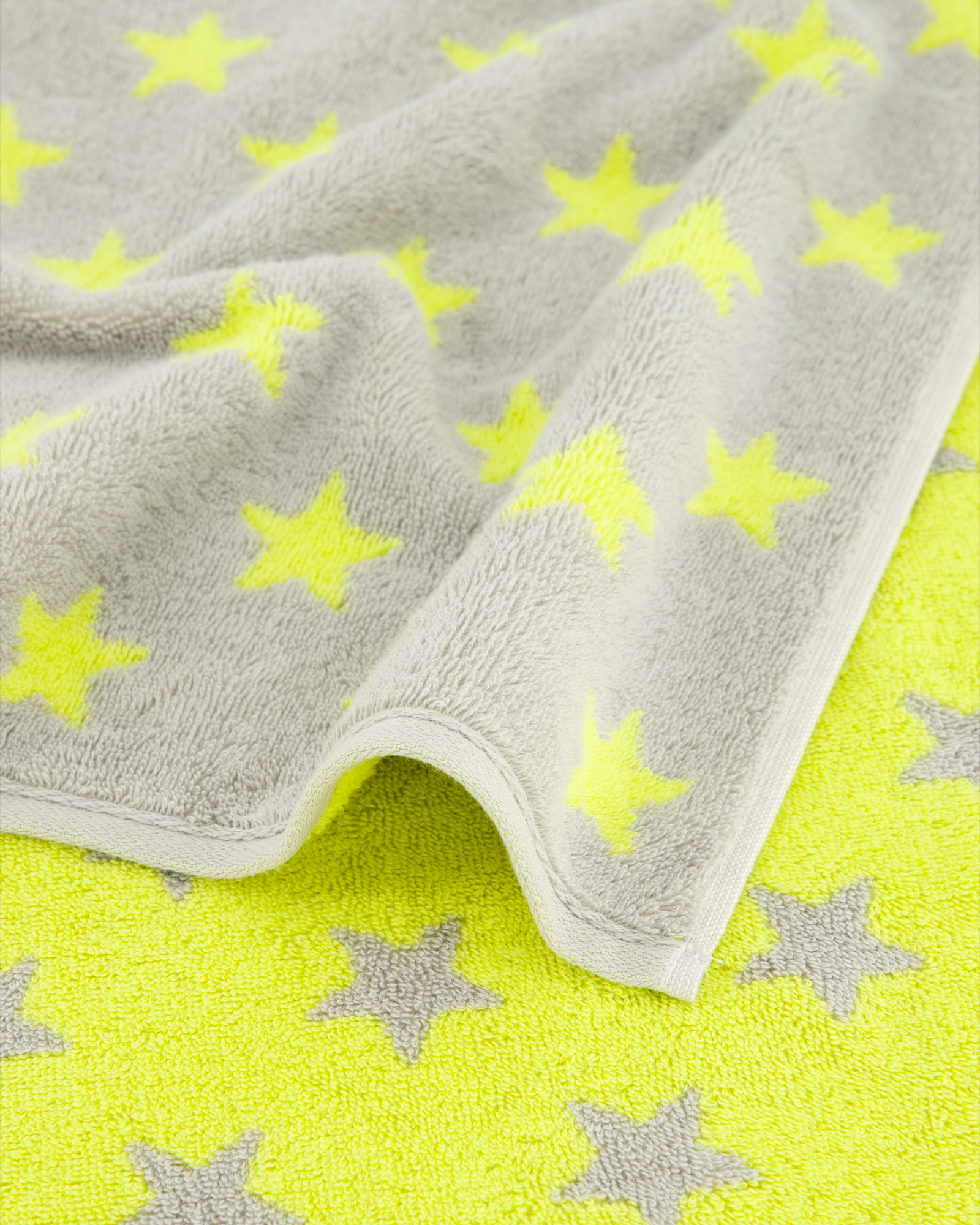 Cawö Handtücher NEW STARS Sterne klein 6261 platin/lime - 75