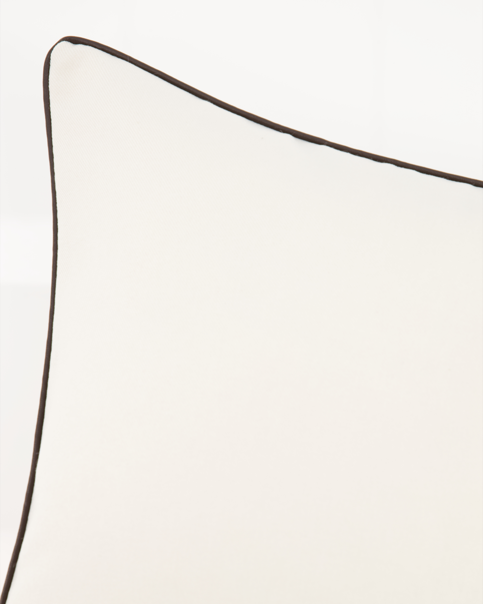 JOOP! Kissenhüllen Essential Creme - 032 - 40x40 cm