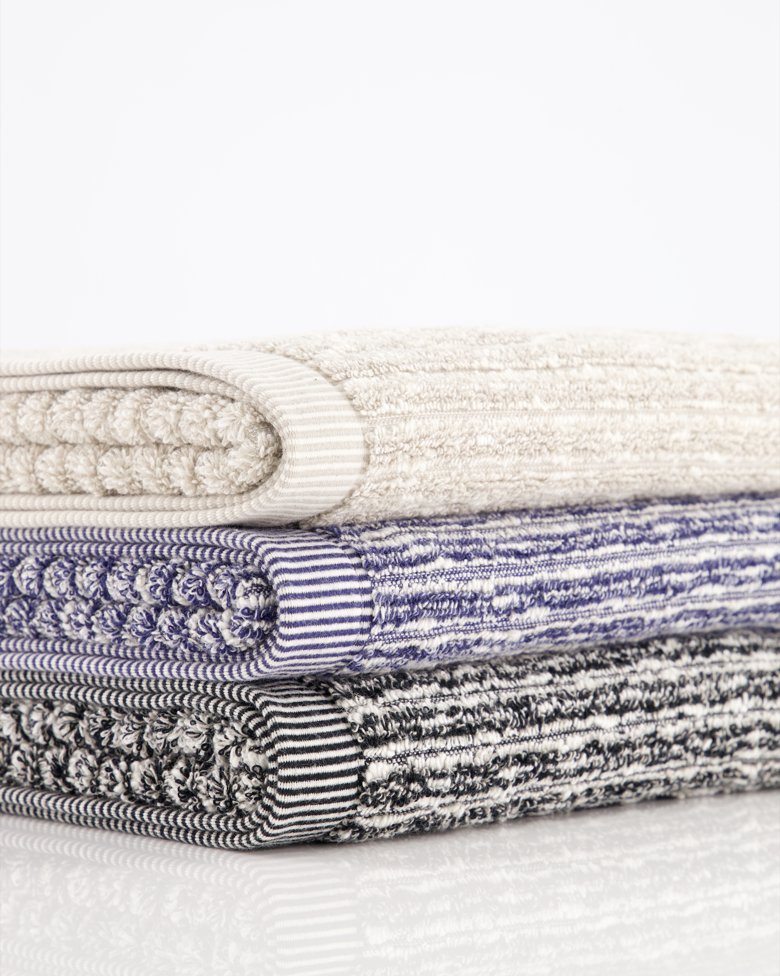 Möve Handtücher Brooklyn Pinstripe nature/deep sea - 042