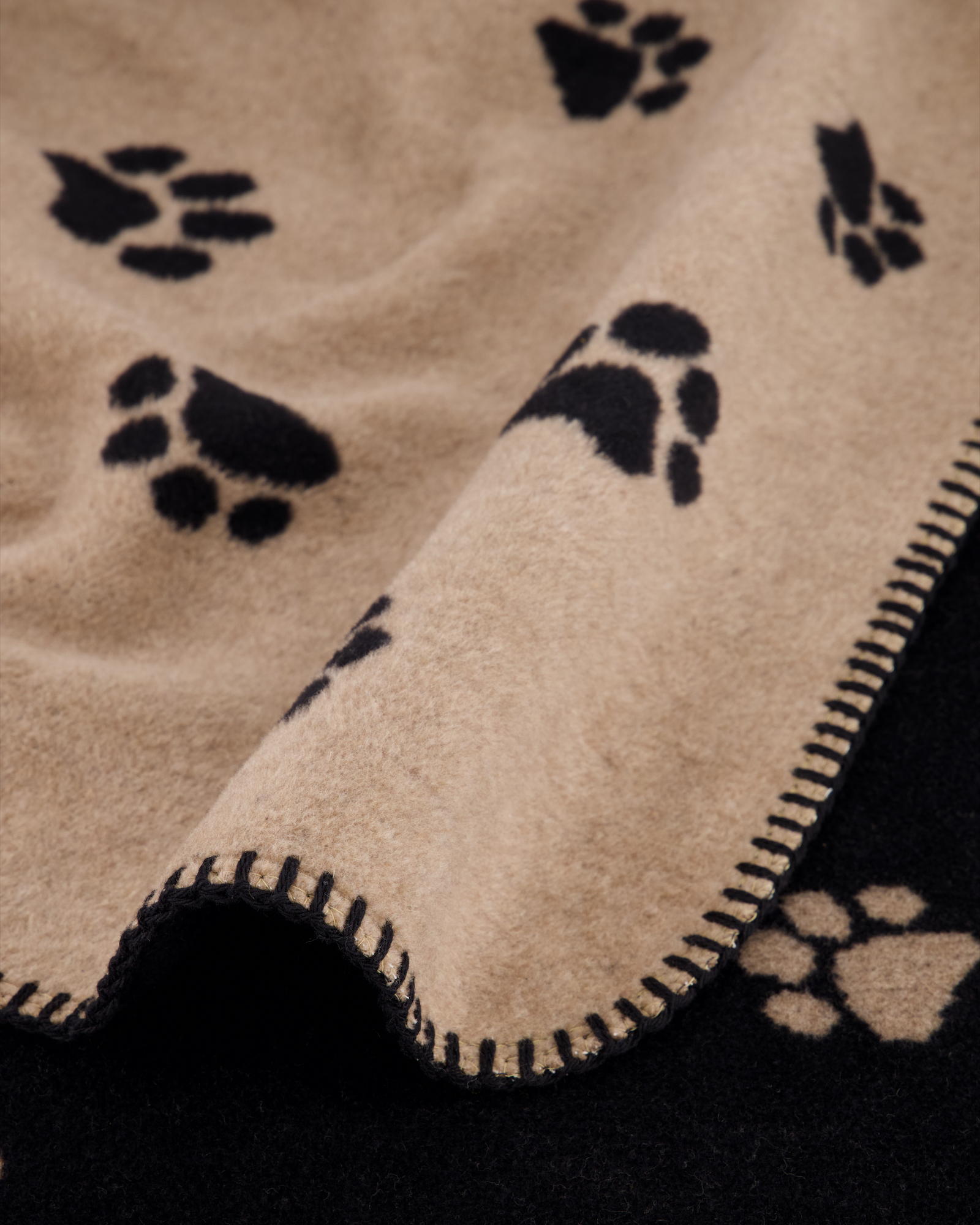 Cawö Wohndecken WE LOVE DOGS 62470 schwarz/beige - 93 - 150x200 cm